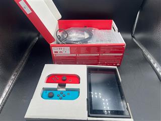 NINTENDO SWITCH HANDHELD AK0625MYS